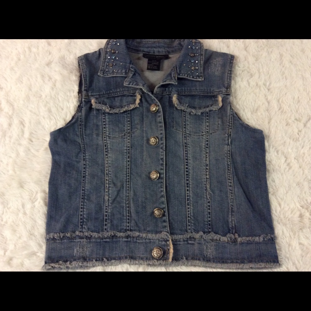 Brandon Thomas Embellished Distressed Denim Vest M